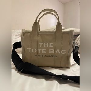 Marc Jacobs mini tote bag